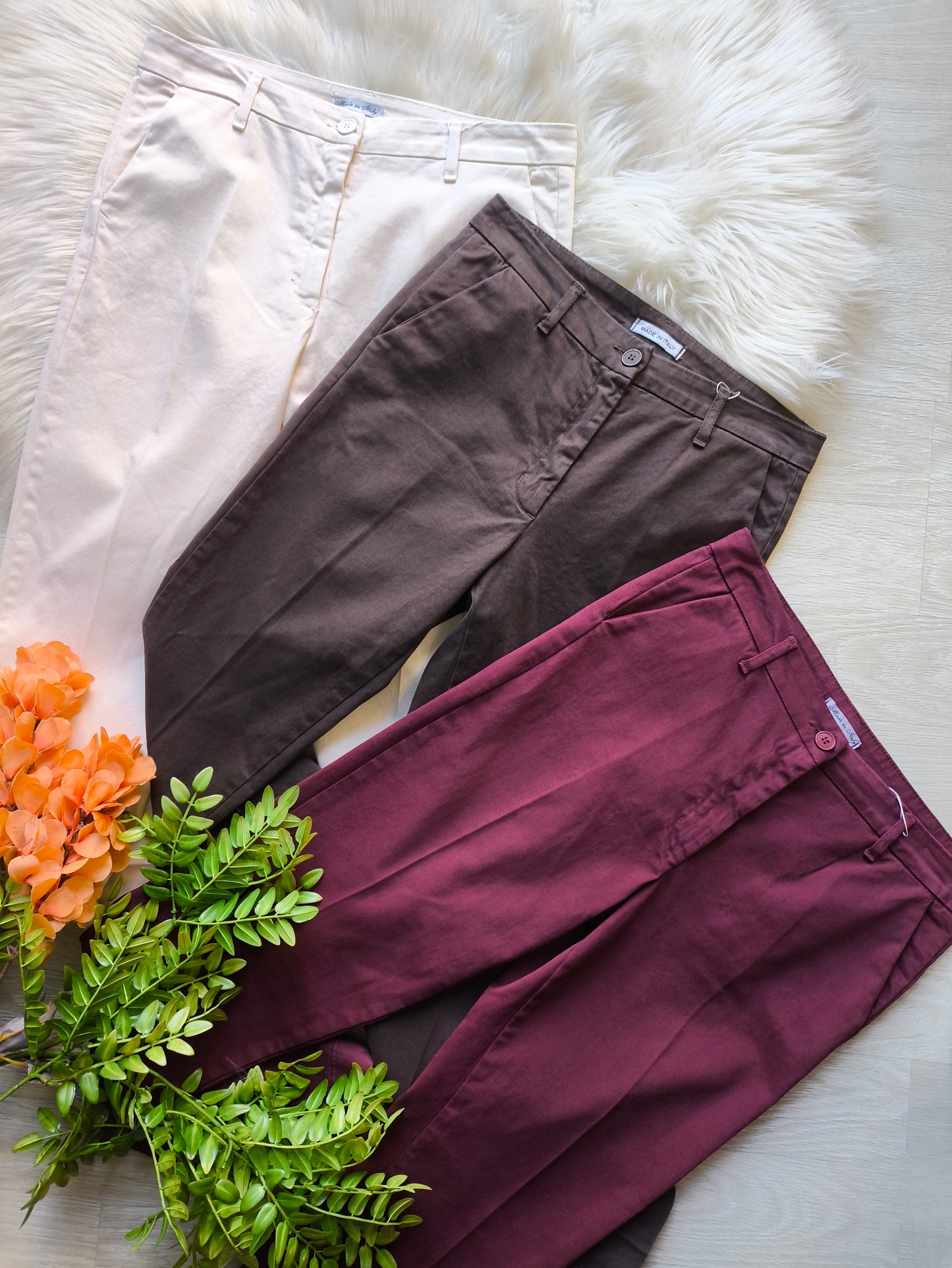 Pantalone con tasche